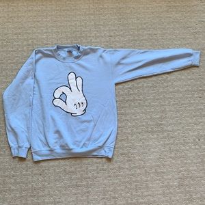 Sweatshirt